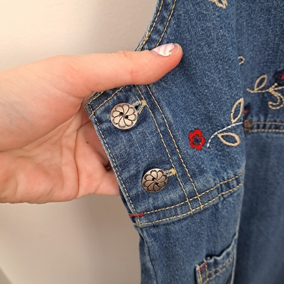 White Stag Denim Red White Blue Flower Embroidered Sleeveless Midi Dress Size M - Picture 4 of 8